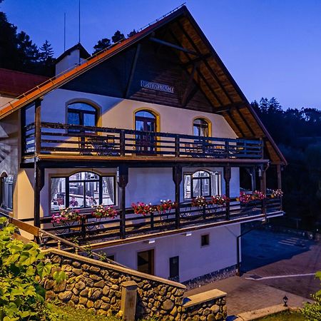 Q Chalet Săcele Exterior photo